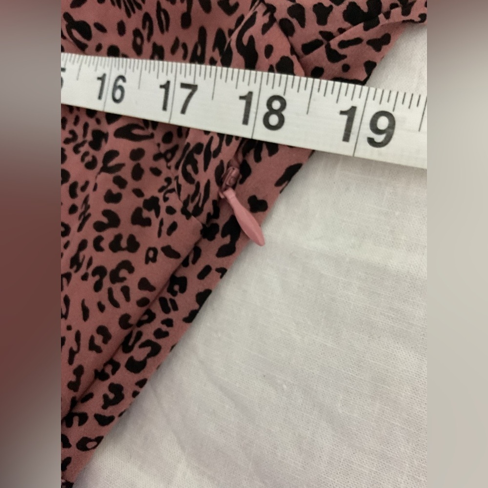 Missguided Pink Animal Print Long Sleeve Dress - Picture 9 of 12